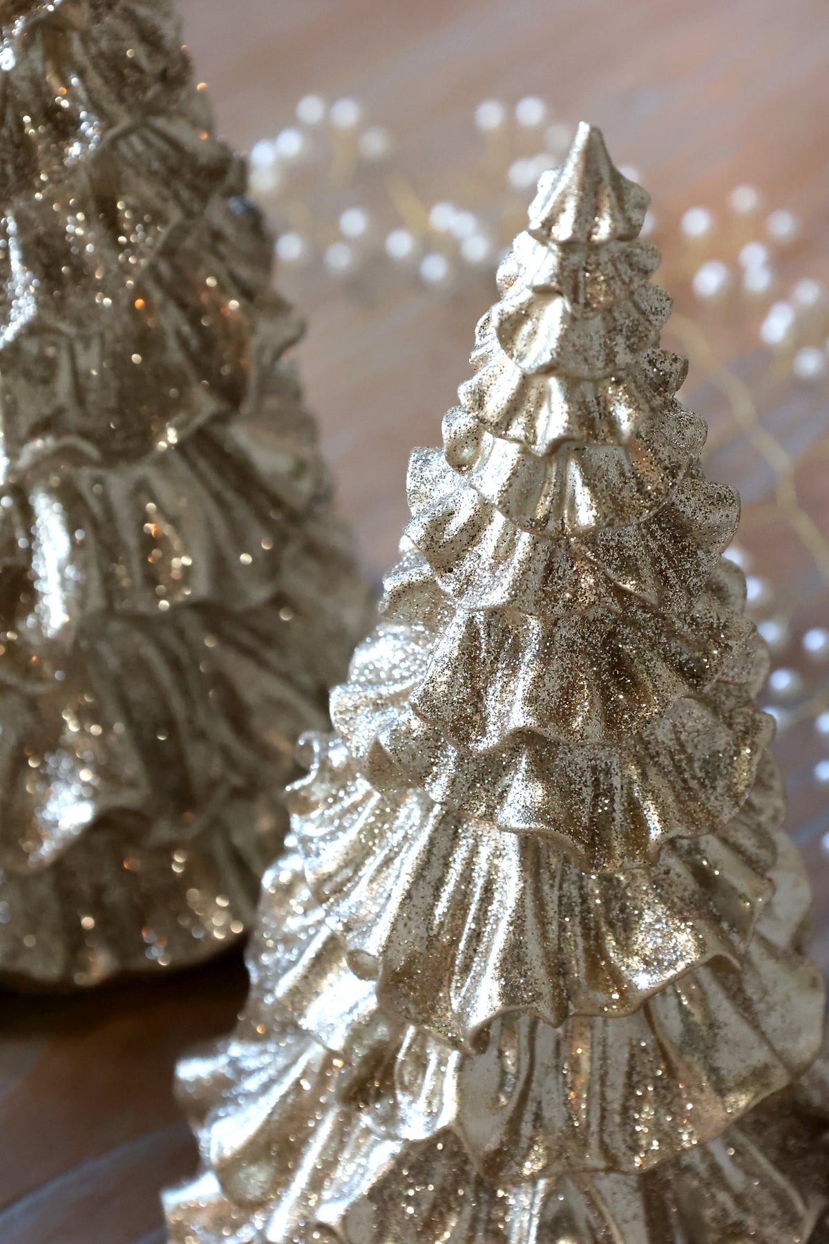 Chic Antique – Dekorativer Weihnachtsbaum mit Glitzer | Champagner | H15 cm