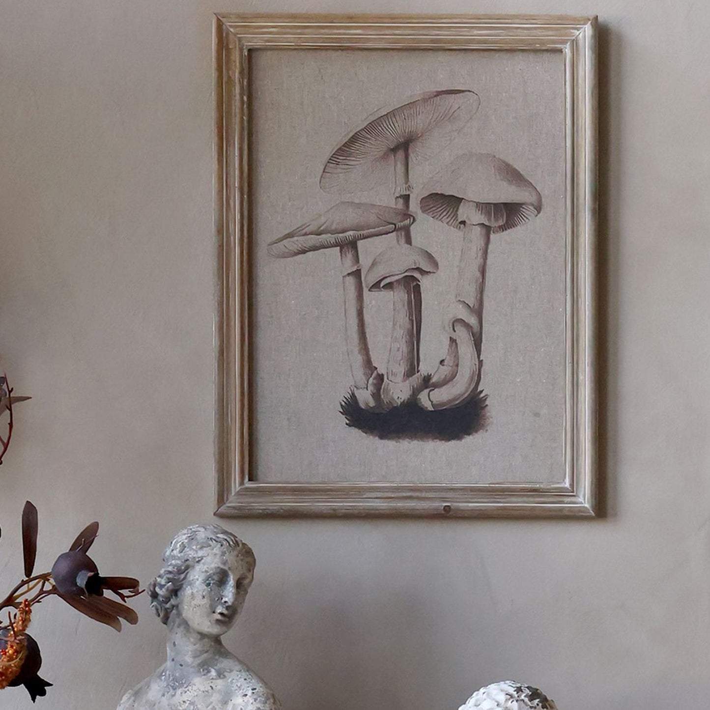 Chic Antique - Bild mit Pilzmuster im Naturrahmen