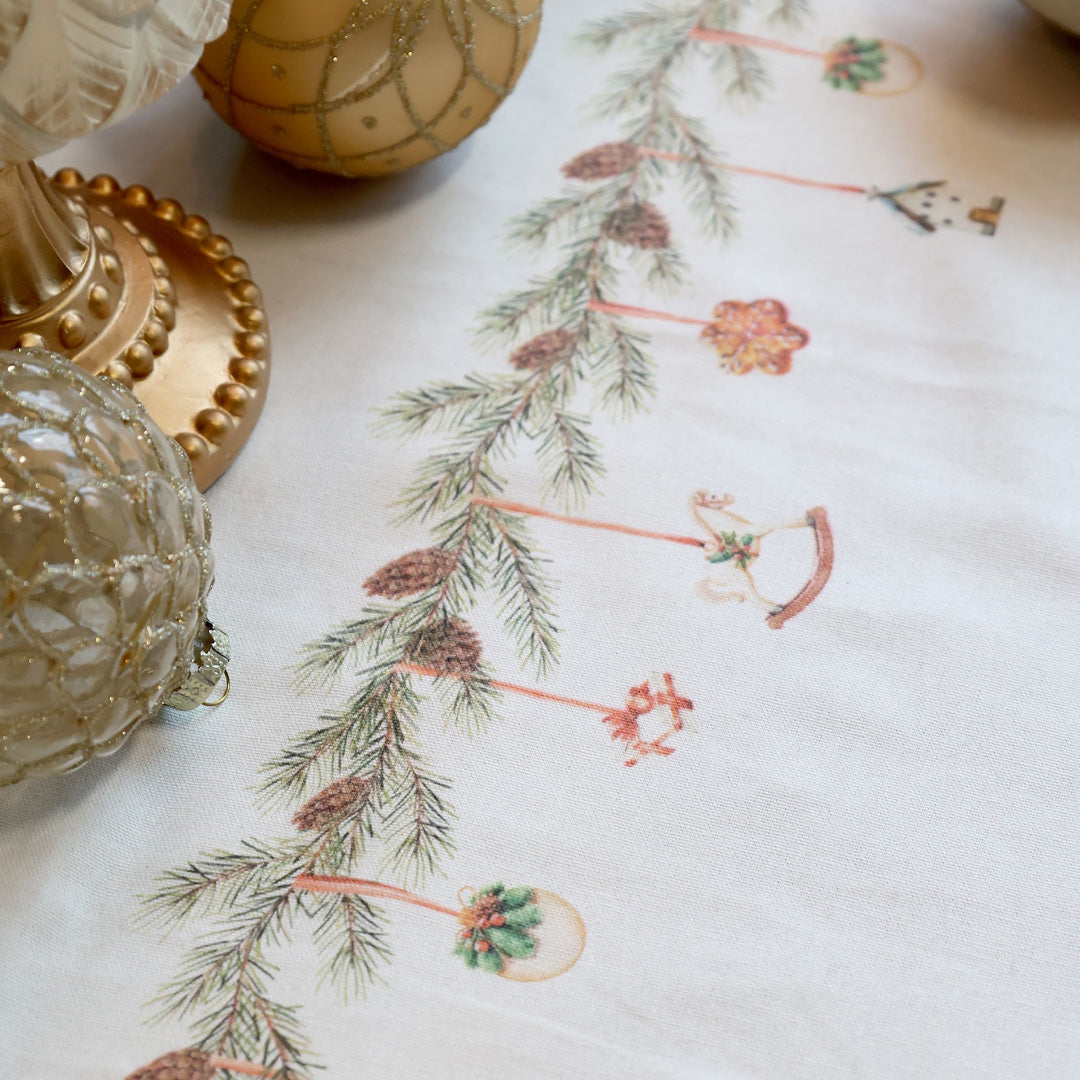 Chic Antique – Weihnachtstischdecke mit Girlande L360/B140 cm Creme