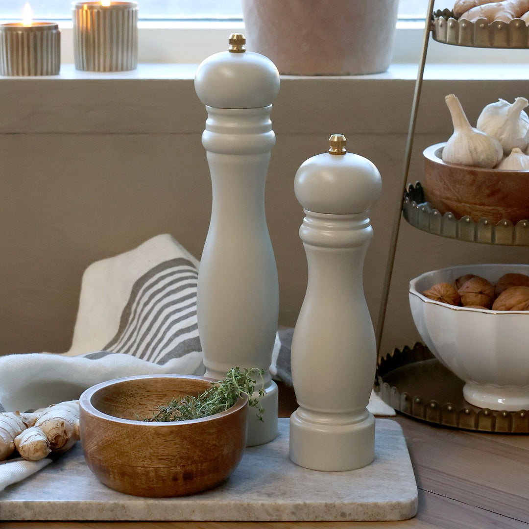 Chic Antique – Salz- & Pfeffermühle, H26 cm, in Latte