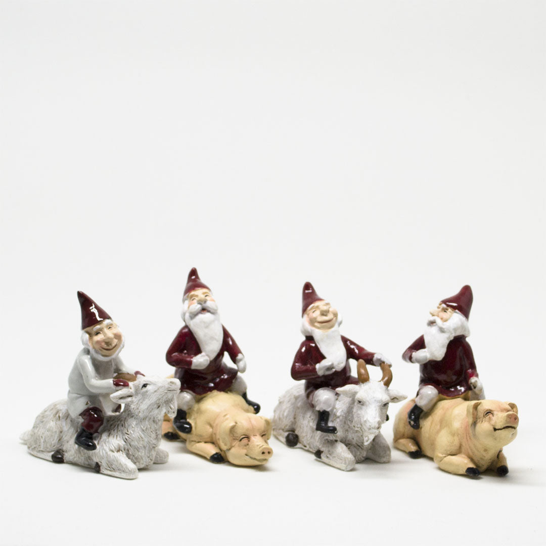 Harvesttime – Weihnachtsmänner auf Schwein & Schaf, 4er-Set