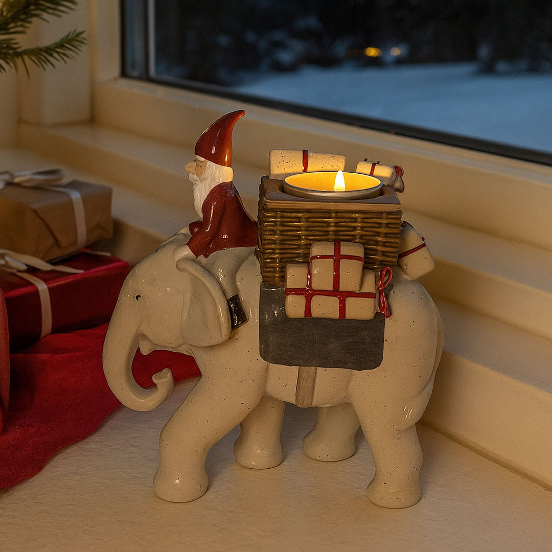 Harvesttime – Weihnachtsfigur Wichtel auf Elefant mit Teelichthalter