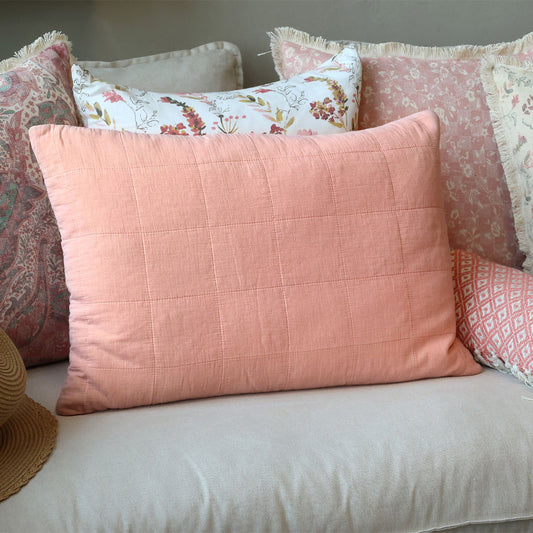 Chic Antique – Aix Kissenbezug Coral Blush 40 × 60 cm