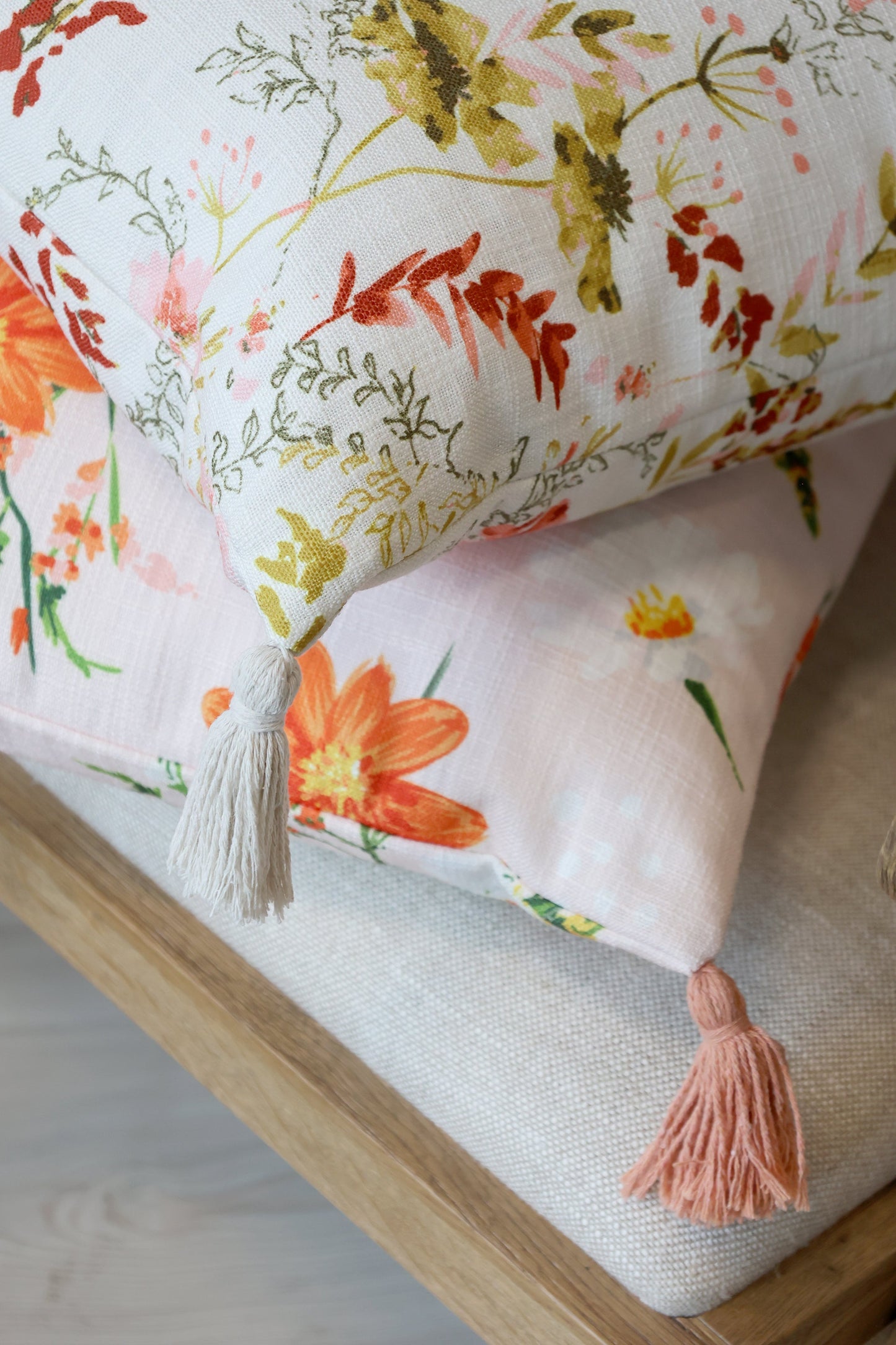 Chic Antique – Aix Kissenbezug mit Quasten und Blumenmuster L60/B40 cm Rosa
