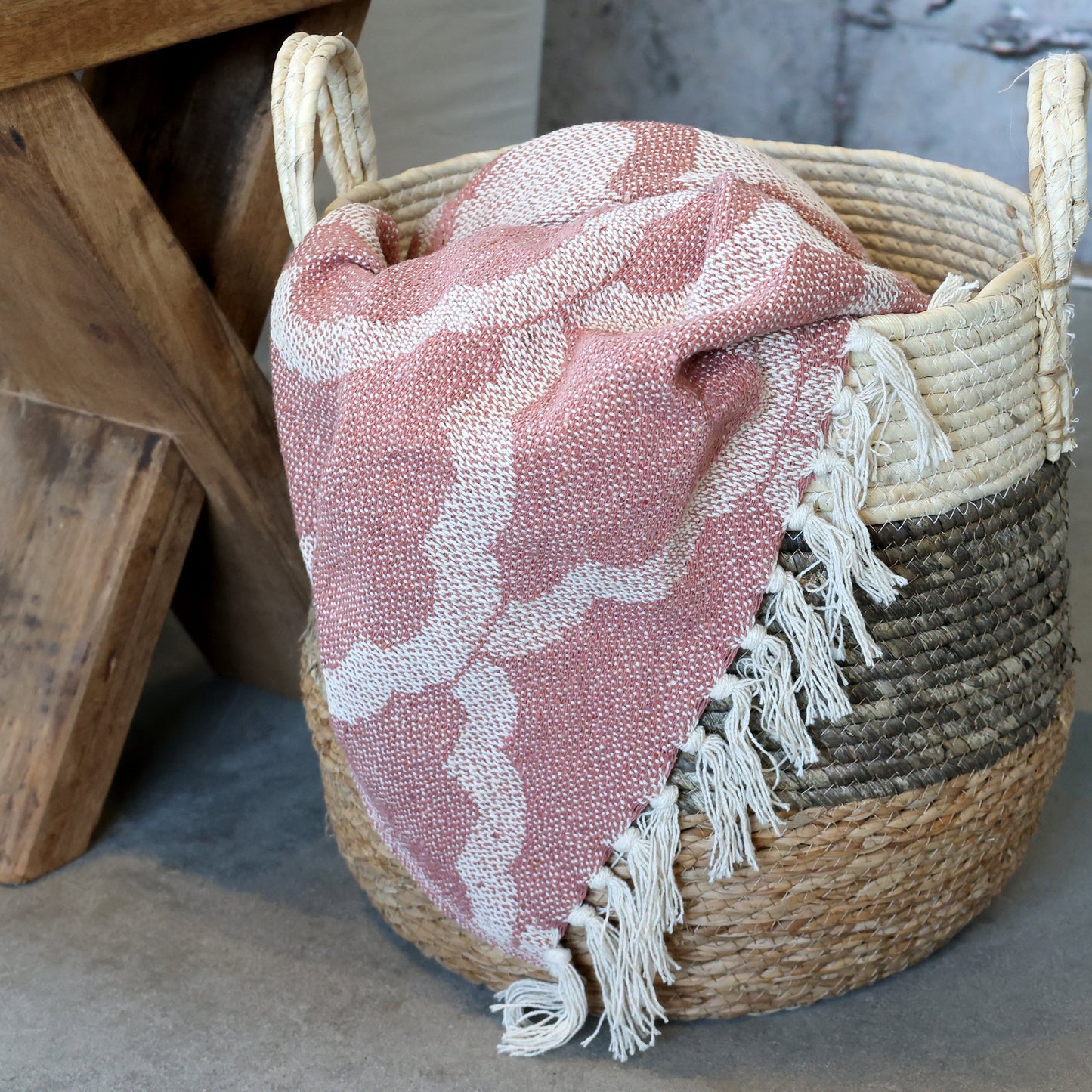Chic Antique – Aix Plaid aus Recyclinggarn L150/B130 cm Malva & Creme