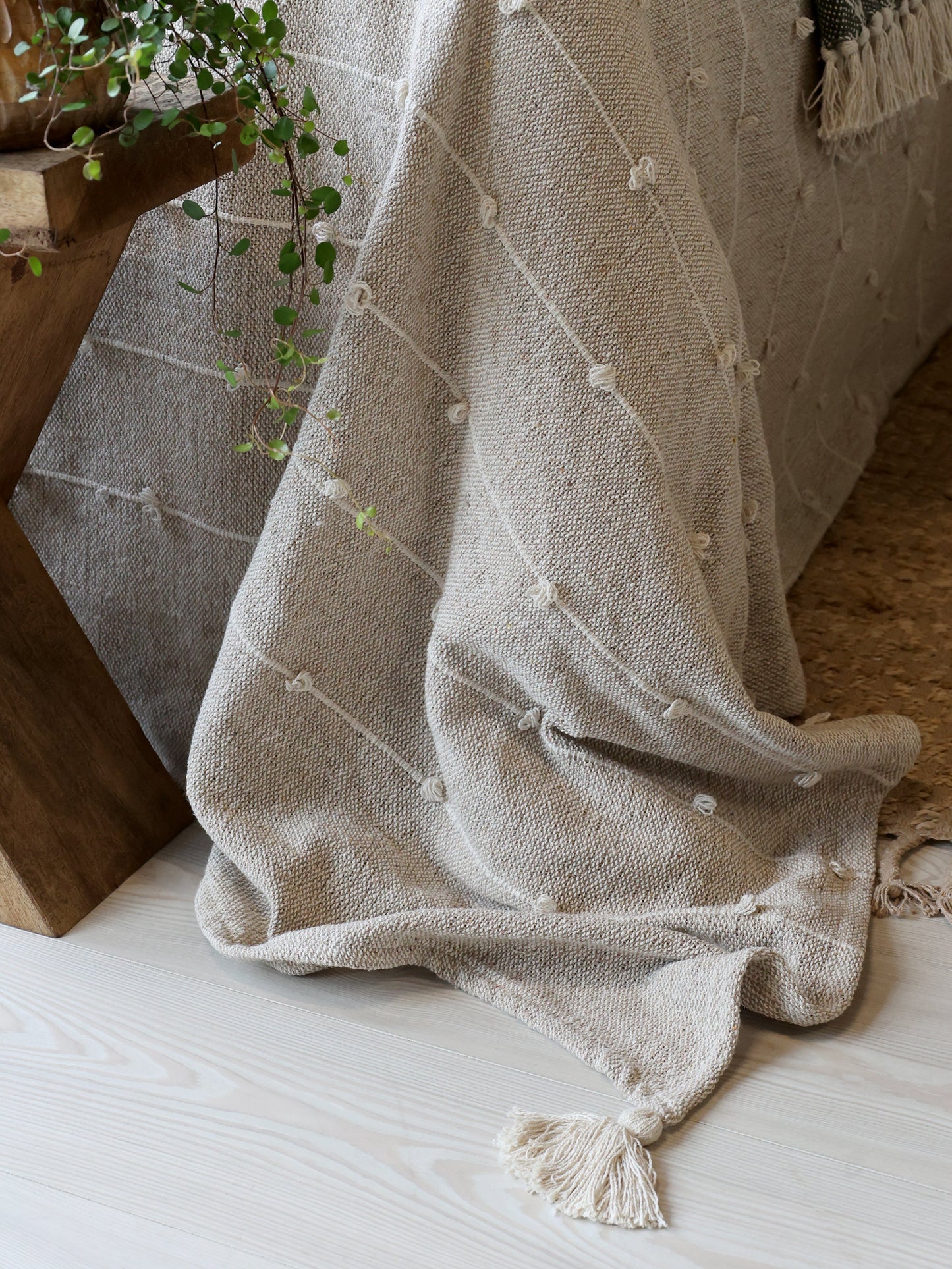 Chic Antique Aix Tagesdecke aus Restgarn – Latte L260/B240 cm