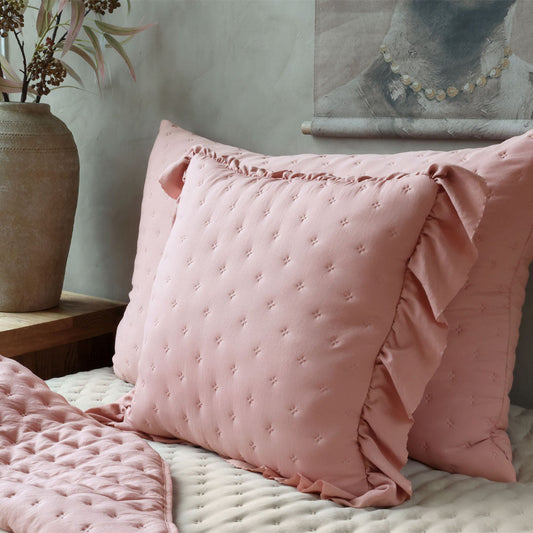 Aix Soft Kissenbezug mit Rüschenbordüre – Old Rose – 50 × 50 cm