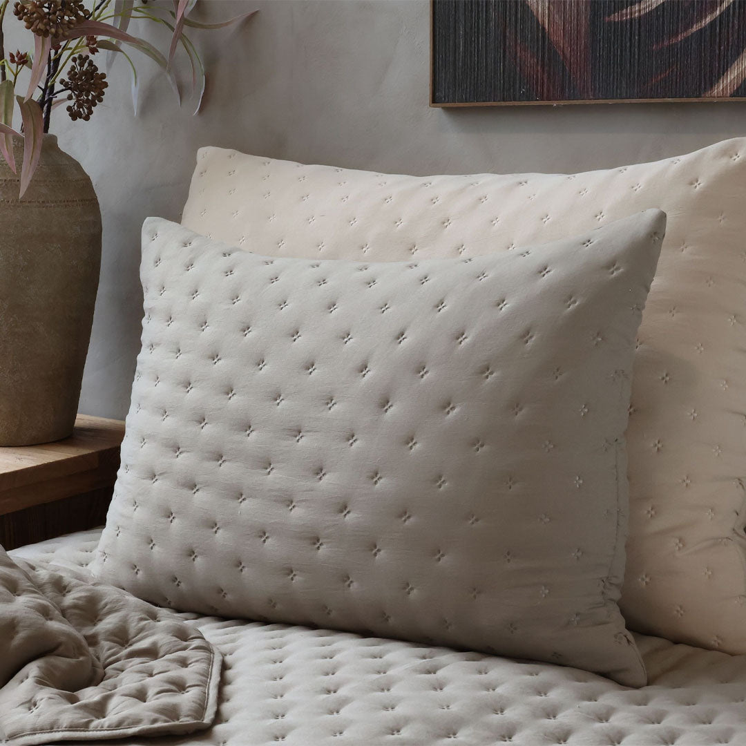 Aix Soft Kissenbezug – Latte – 50 × 70 cm