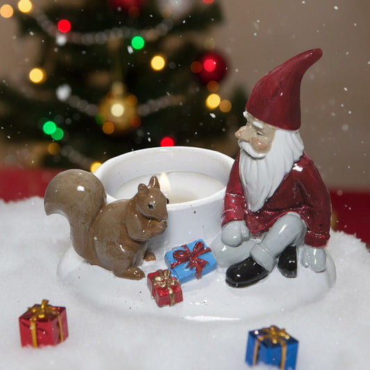 Harvesttime - Weihnachtlicher Teelichthalter mit Wichtel und Eichhörnchen