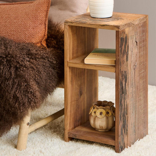 Ib Laursen – UNIKA Beistelltisch aus recyceltem Holz – Höhe 60 cm