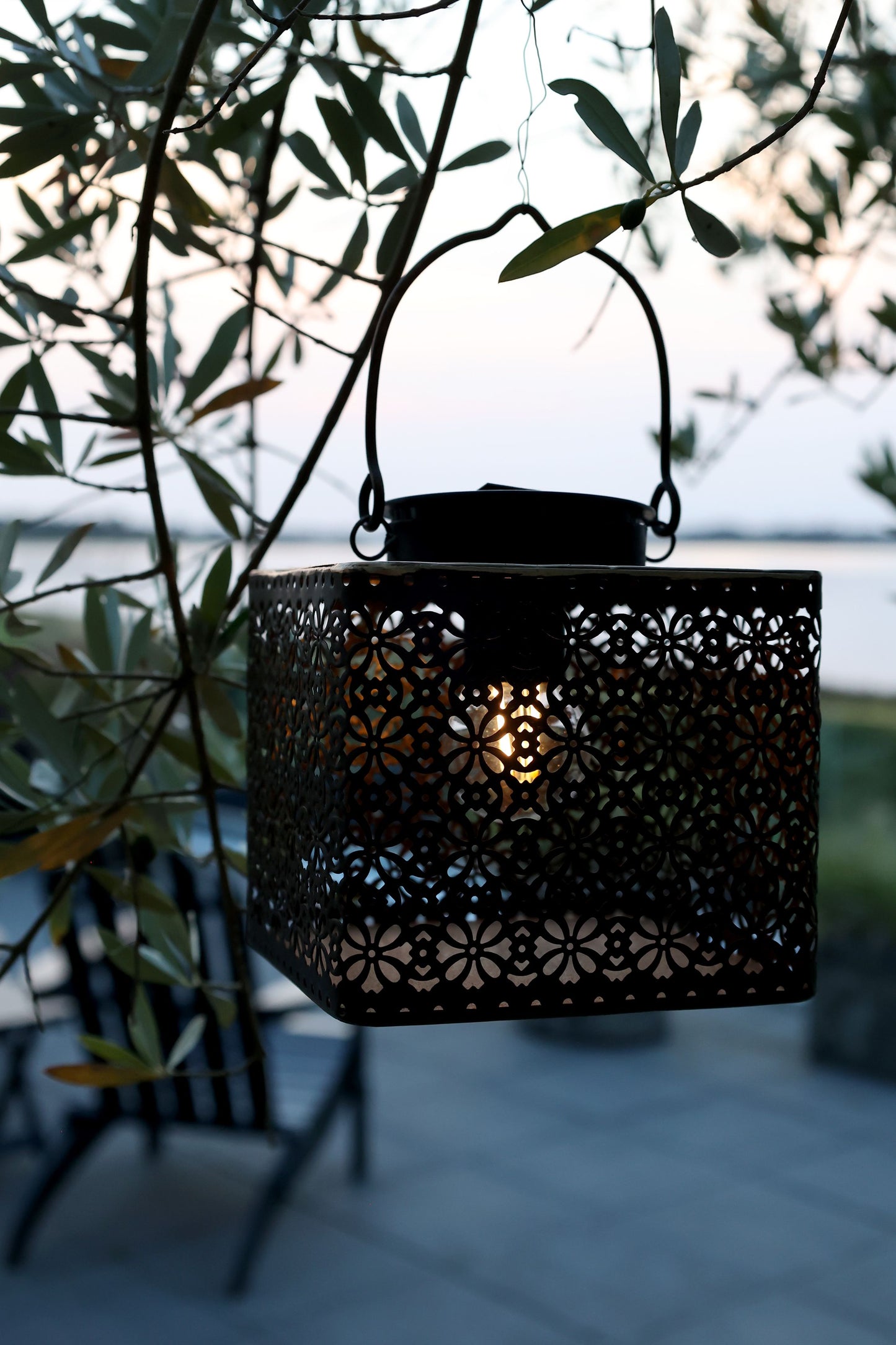 Chic Antique - Solar-Laterne mit LED-Glühbirne H14/L14/B14 cm Messing