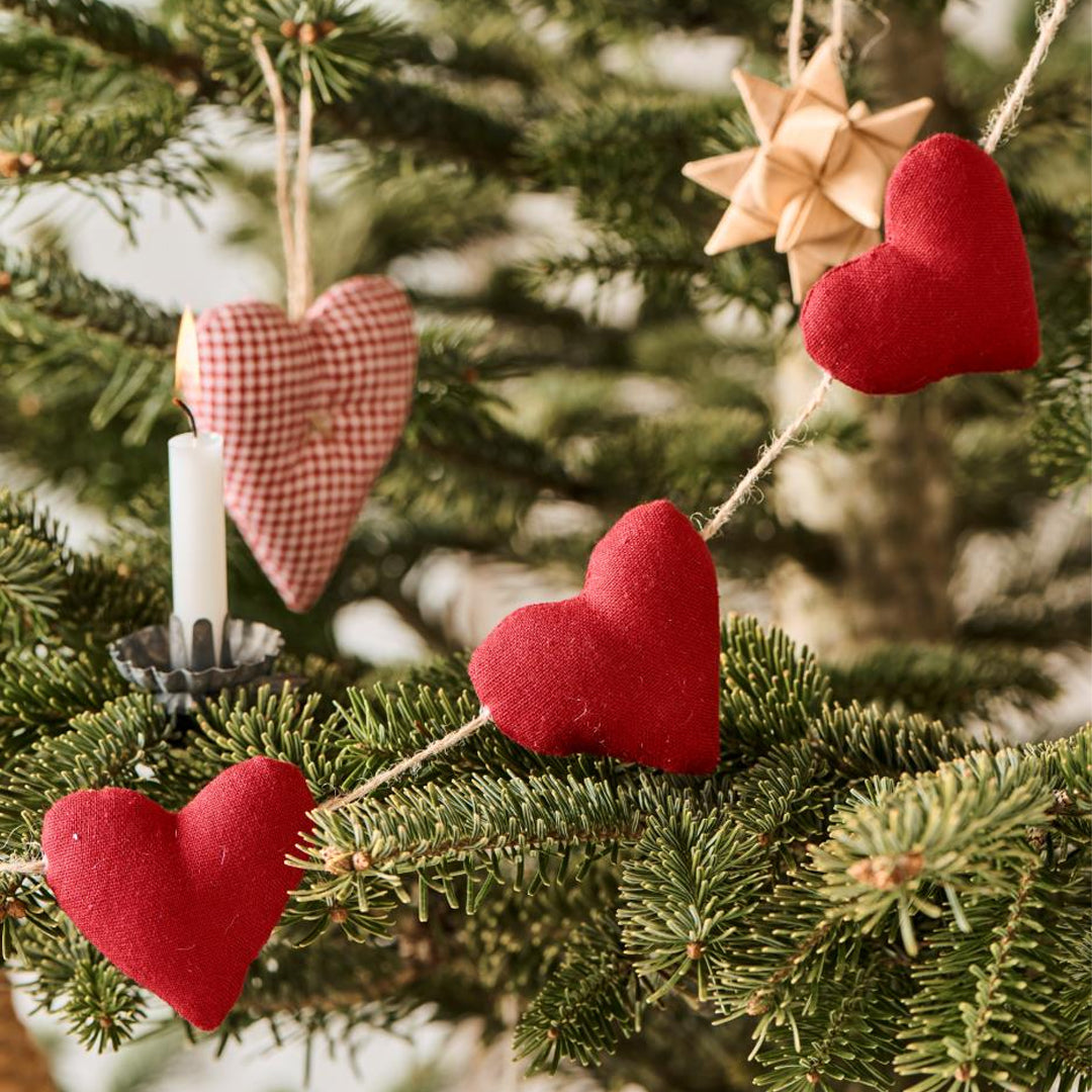 Ib Laursen - Girlande mit 8 roten Herzen  My Nostalgic Christmas