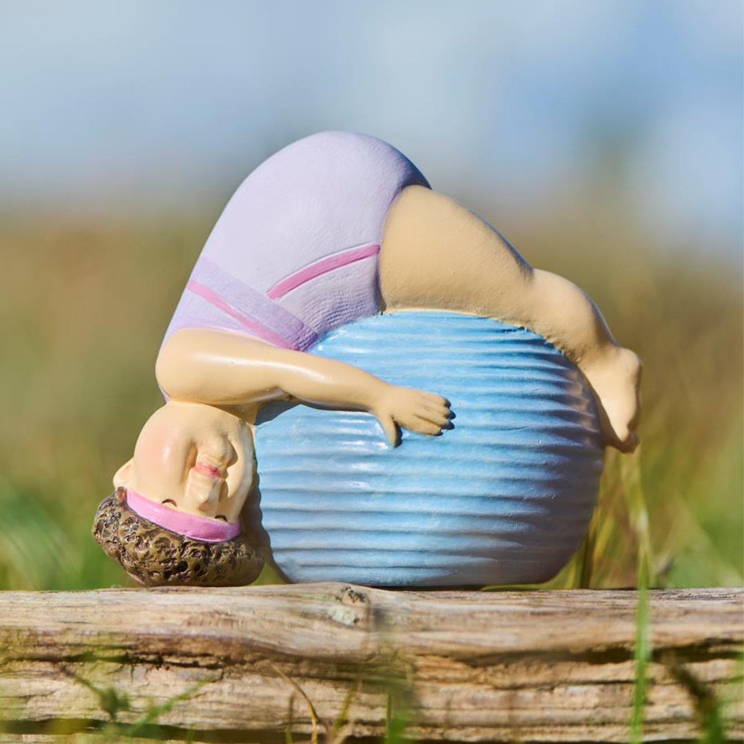 Ib Laursen – Yoga-Damen – Frauen in Yoga-Positionen · 4 Figuren