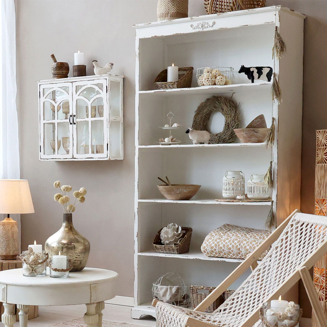 Regal mit 5 Böden und Dekor in Antique Creme – Romantische Aufbewahrung mit französischem Charme