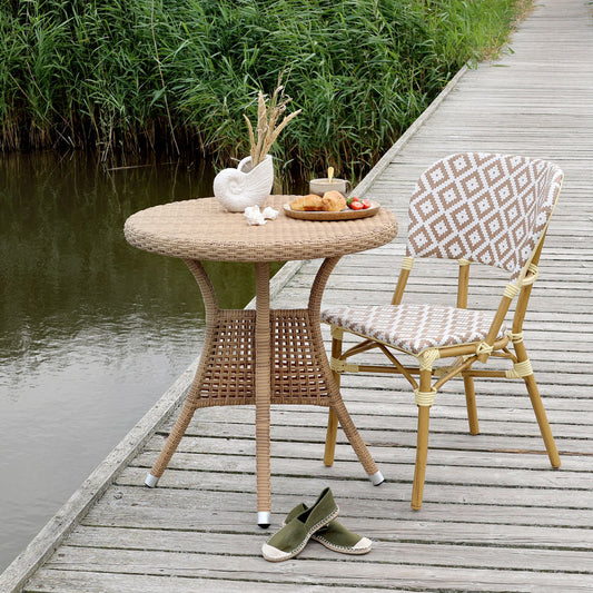 Chic Antique – La Rochelle Bistrostuhl aus Geflecht – eleganter Komfort in Creme und Latte