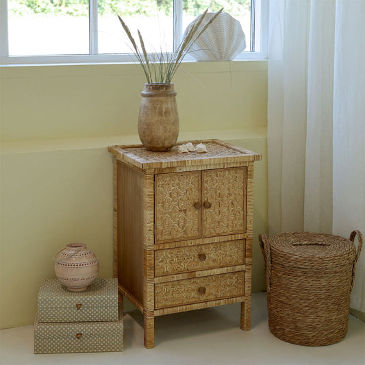 Chic Antique – Schrank in Natur mit Geflecht, 2 Türen und 2 Schubladen
