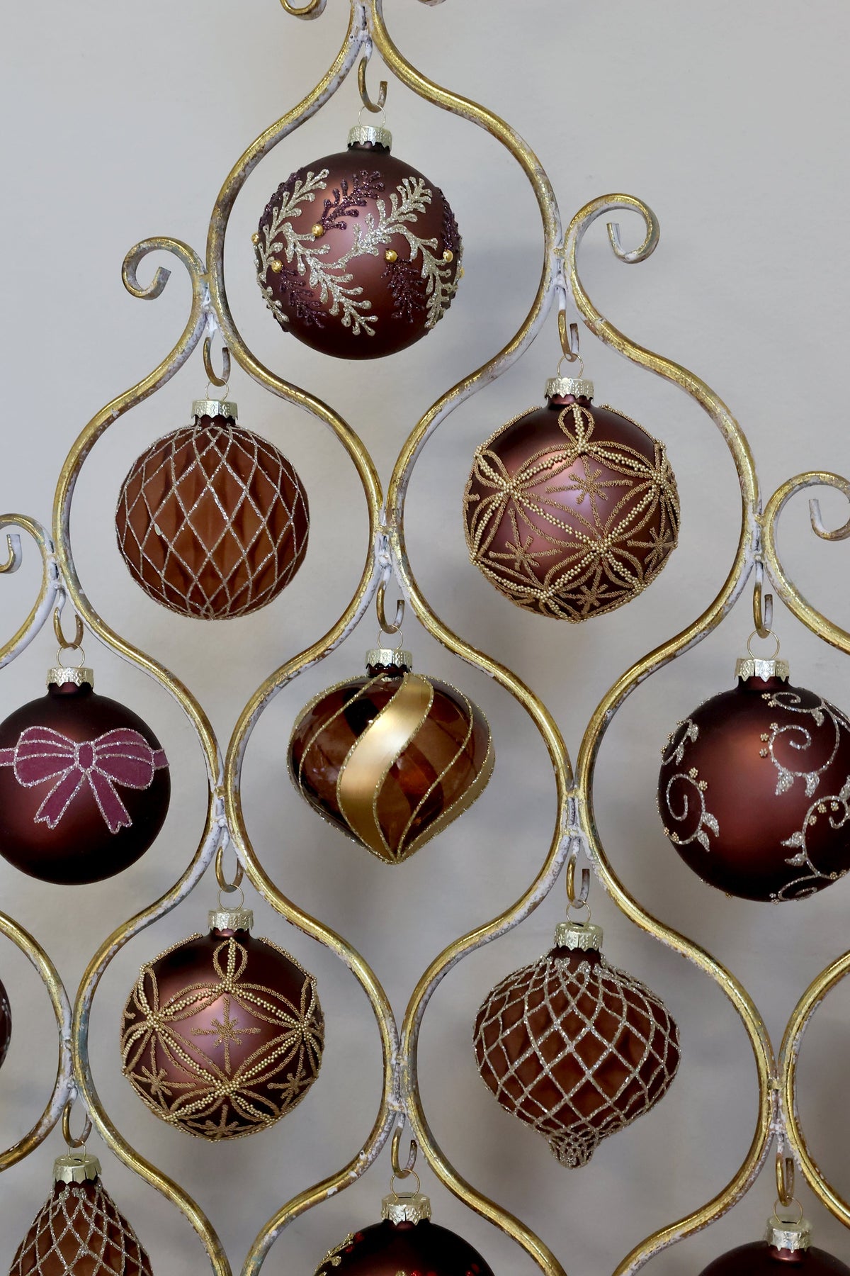 Chic Antique – Weihnachtskugeln in Box – 3er-Set Ø8 cm – Mokka