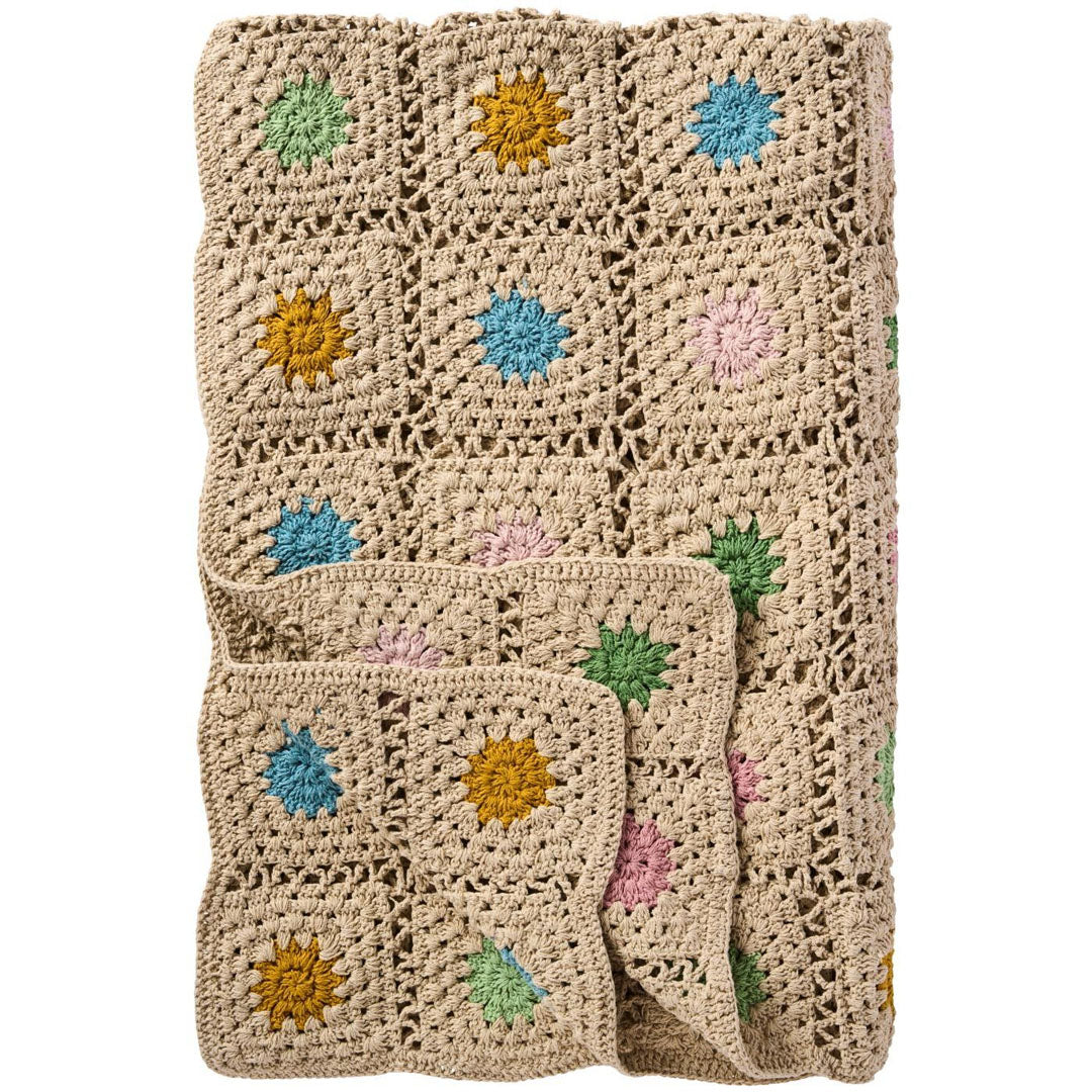 Ib Laursen – Plaid gehäkelt naturfarben mit bunten Blumen 130 × 170 cm