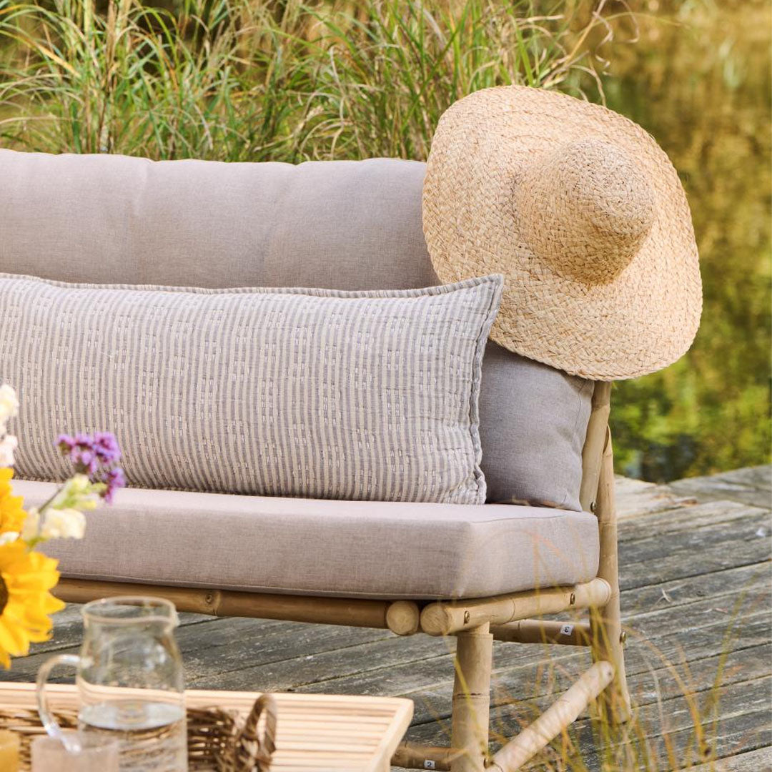 Ib Laursen – Kissenbezug natur/braun gestreift mit Kantha-Stickerei – doppelt gewebt 35 × 80 cm