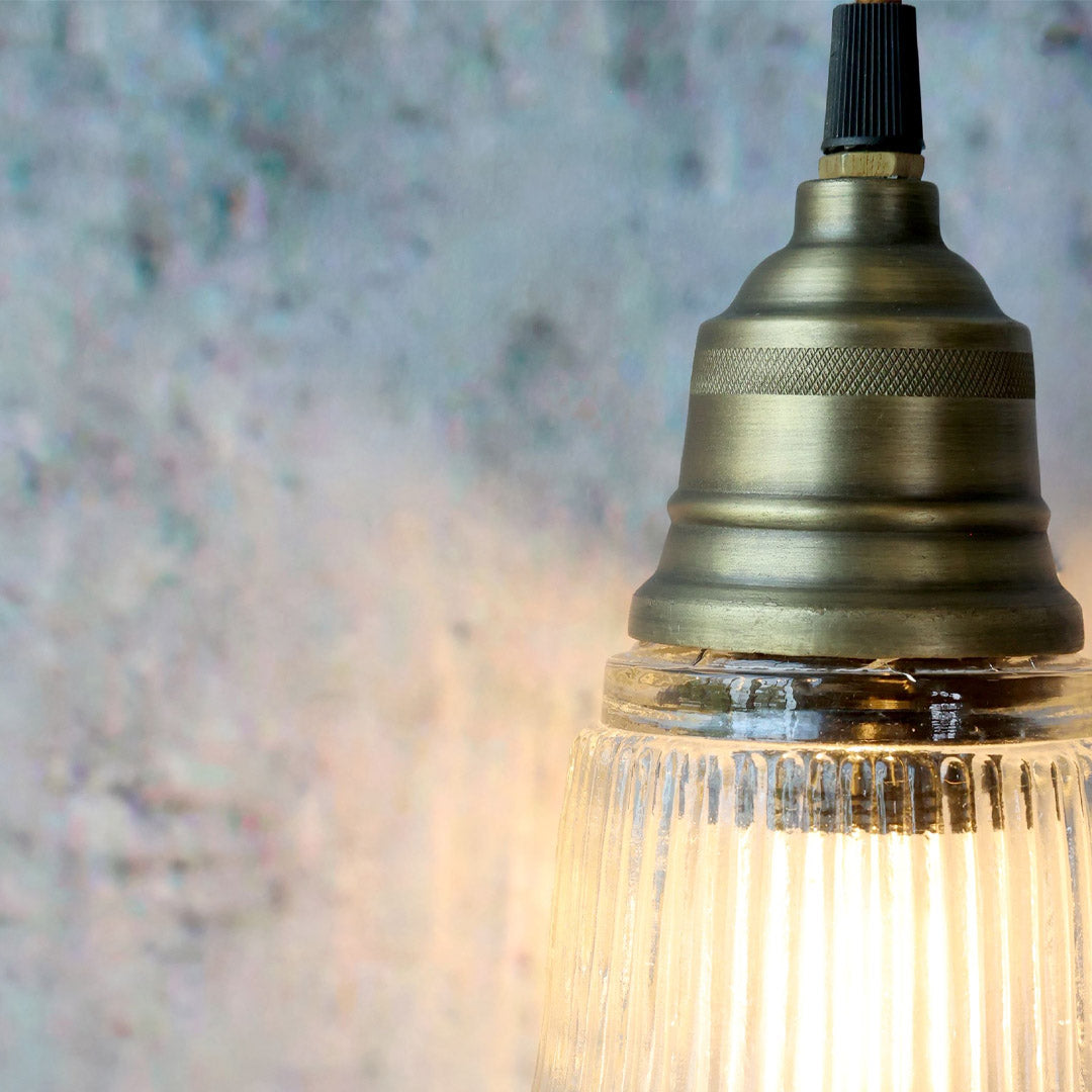 Chic Antique - Lampe mit Messingtop – Klar, H17/Ø12 cm