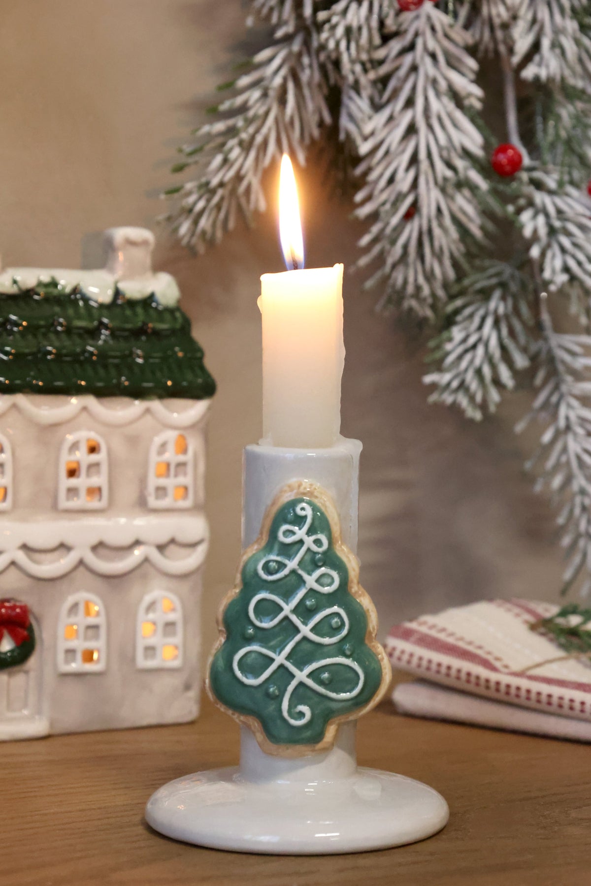Chic Antique – Kerzenhalter mit Weihnachtsbaum – H10 × Ø8 cm – Creme