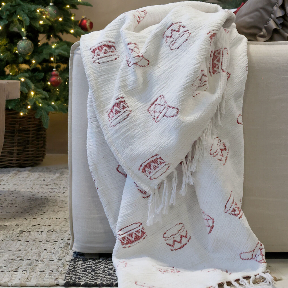 Chic Antique – Aix Chenille-Plaid mit Trommeln – L150/B130 cm – Creme und Kirschrot