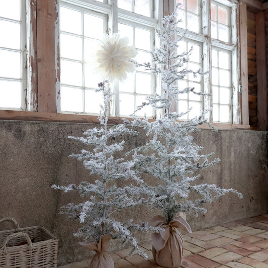 Chic Antique – Fleur Tannenbaum mit Tannenzapfen und Schnee | H120 / Ø55 cm – Grün