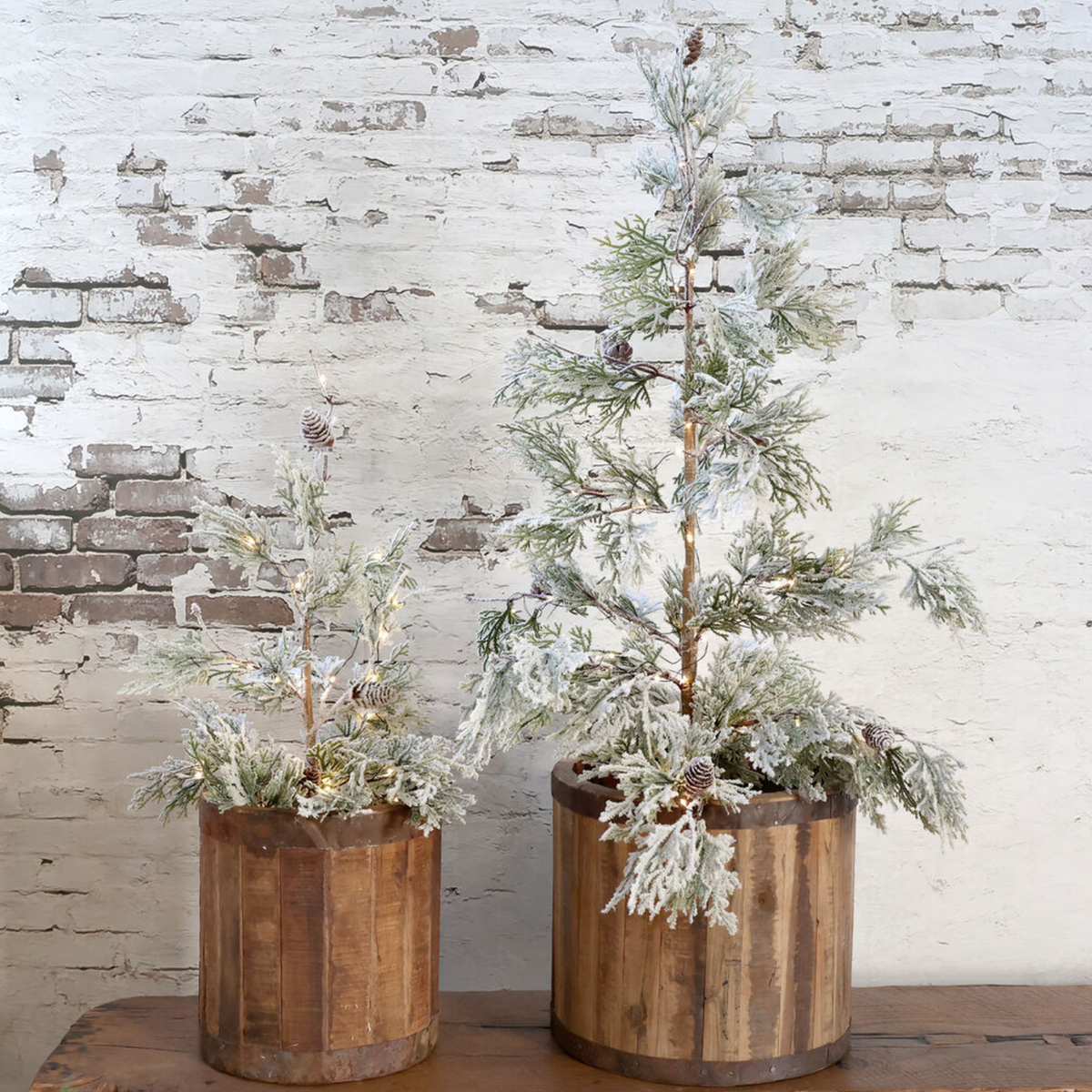 Chic Antique – Fleur Tannenbaum mit Schnee und LED | H60 / Ø35 cm – Grün