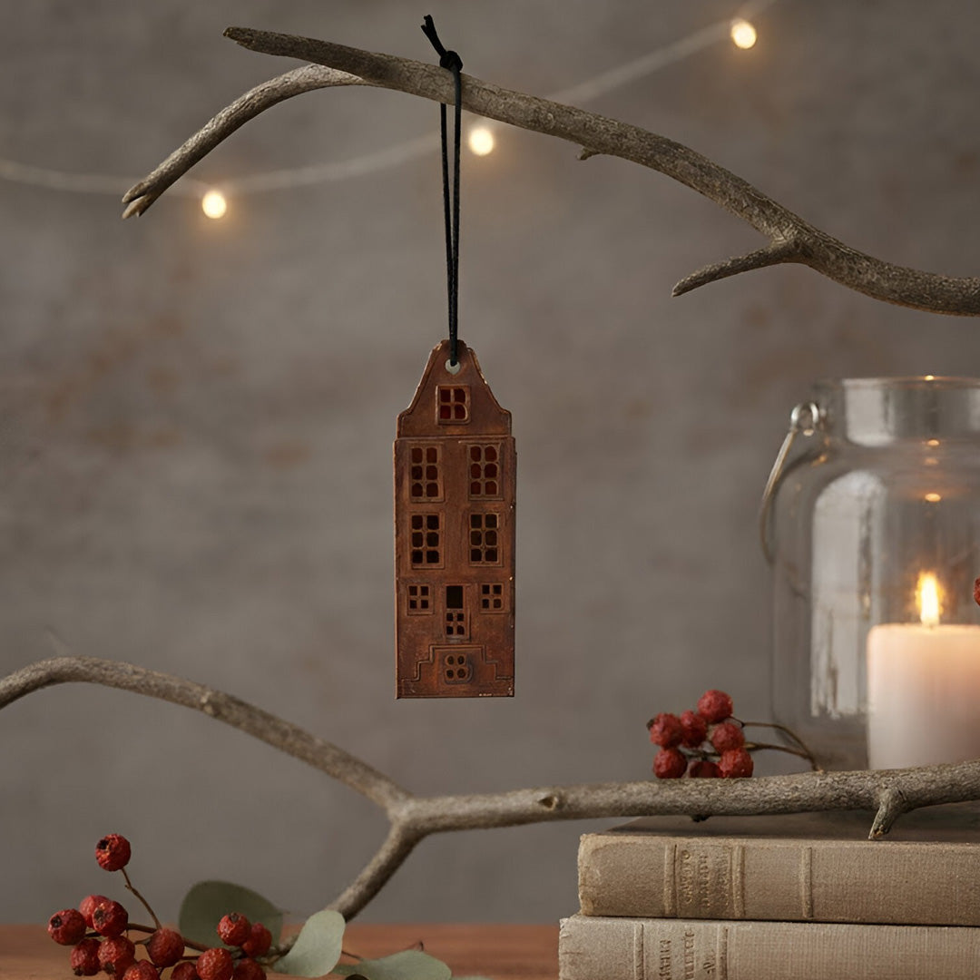 Weihnachtsanhänger „Stadthaus“ aus Metall – 11 × 15 cm – zum Hängen