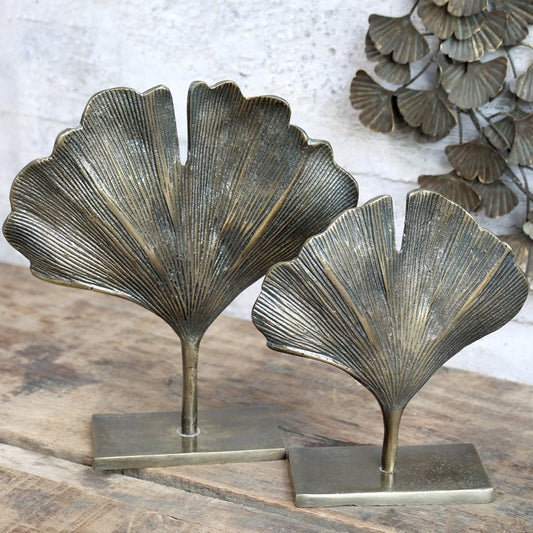 Chic Antique - Blatt Dekor auf Fuß - Groß