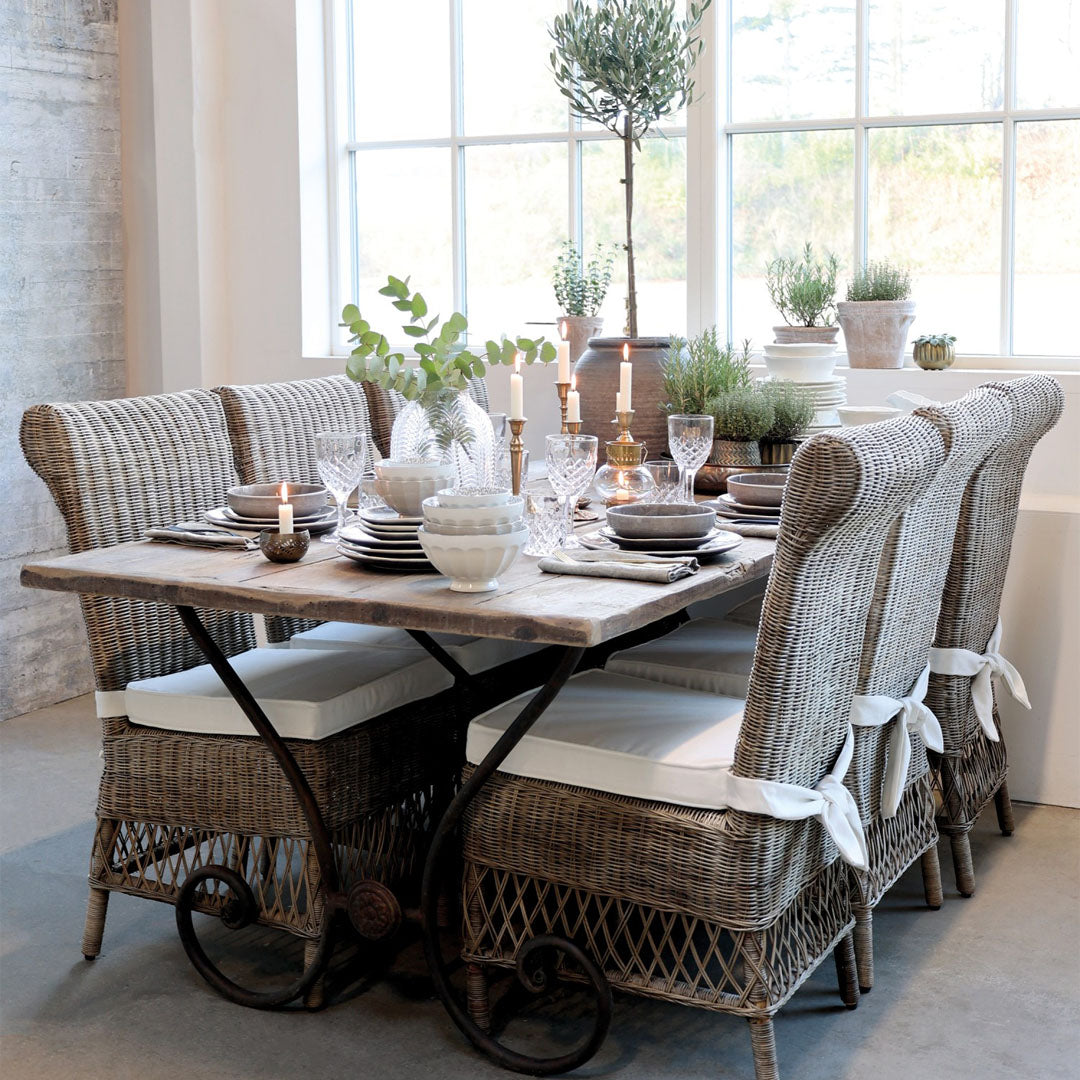 Chic Antique – Alter französischer Tisch Antique Natur