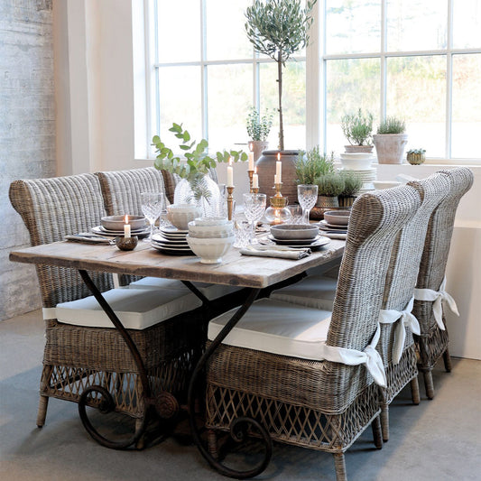 Chic Antique – Alter französischer Tisch Antique Natur