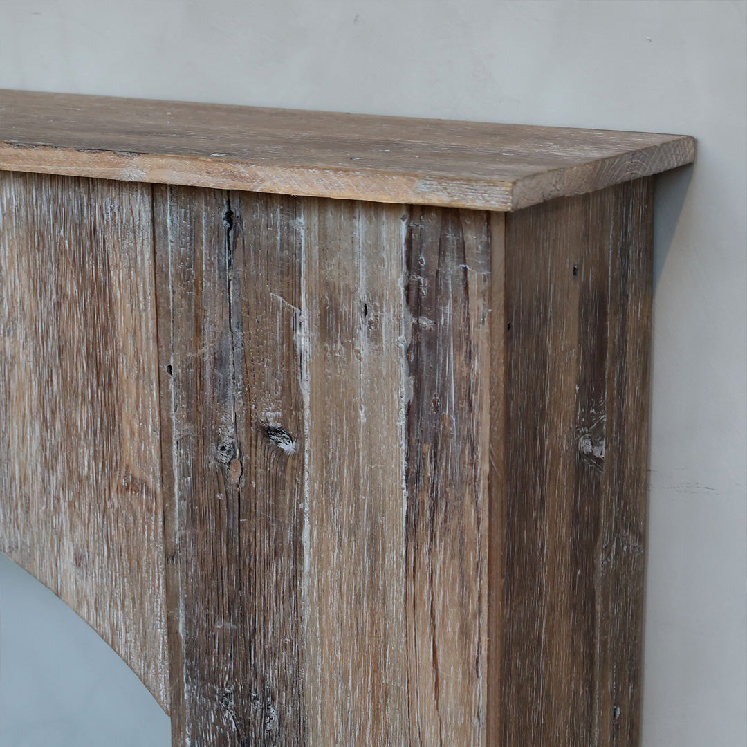 Chic Antique – Grimaud Deko-Kamin aus recyceltem Holz
