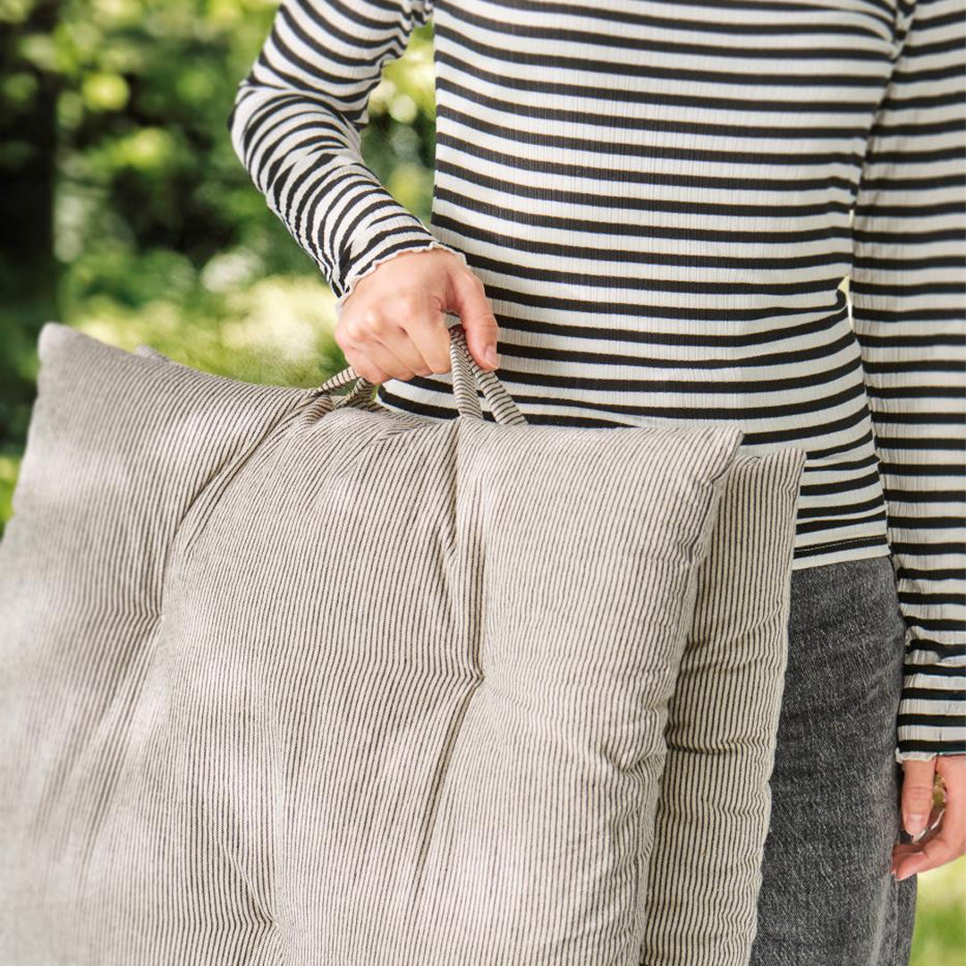 Ib Laursen – Matratzenauflage Baumwolle – Natur mit feinen schwarzen Streifen, 100 cm
