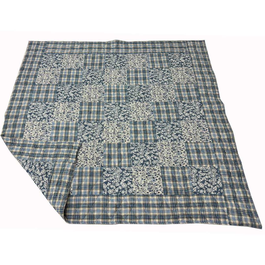 Handgequiltete Patchwork-Bettdecke in Dunkelblau 240x240 cm