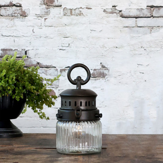 Chic Antique - Französische Scheunenlaterne mit Timer und LED-Lampe - 22 cm
