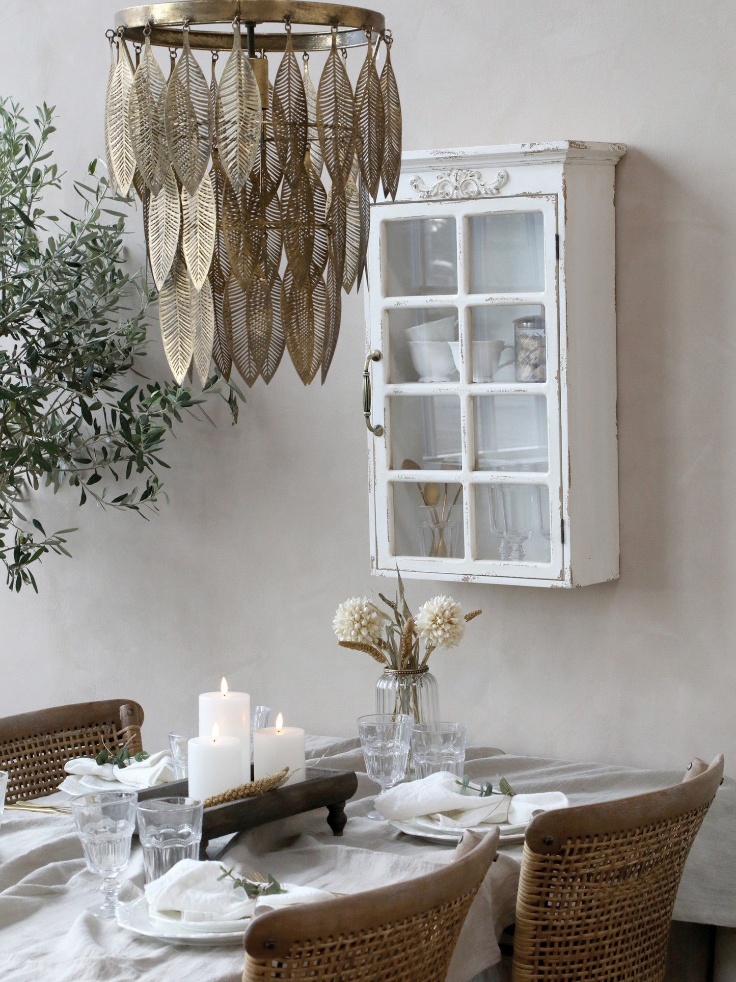 Chic Antique - Wandkast mit Dekor - Antik Creme, H70/L44/B17,5 cm