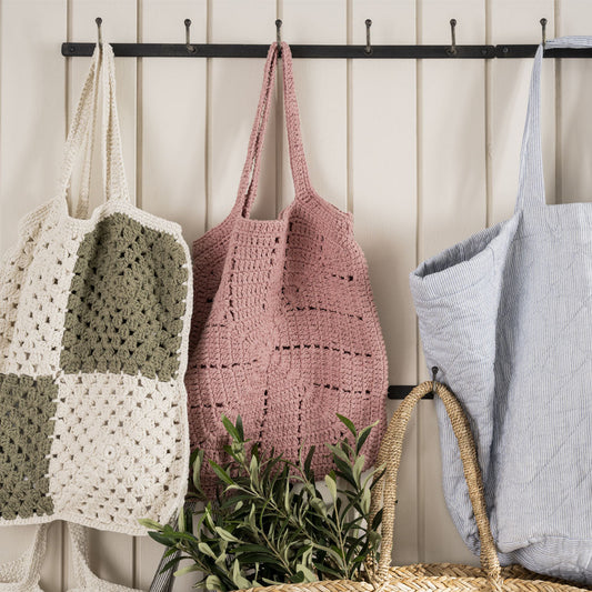 Ib Laursen - Gehäkelte Tasche coral almond