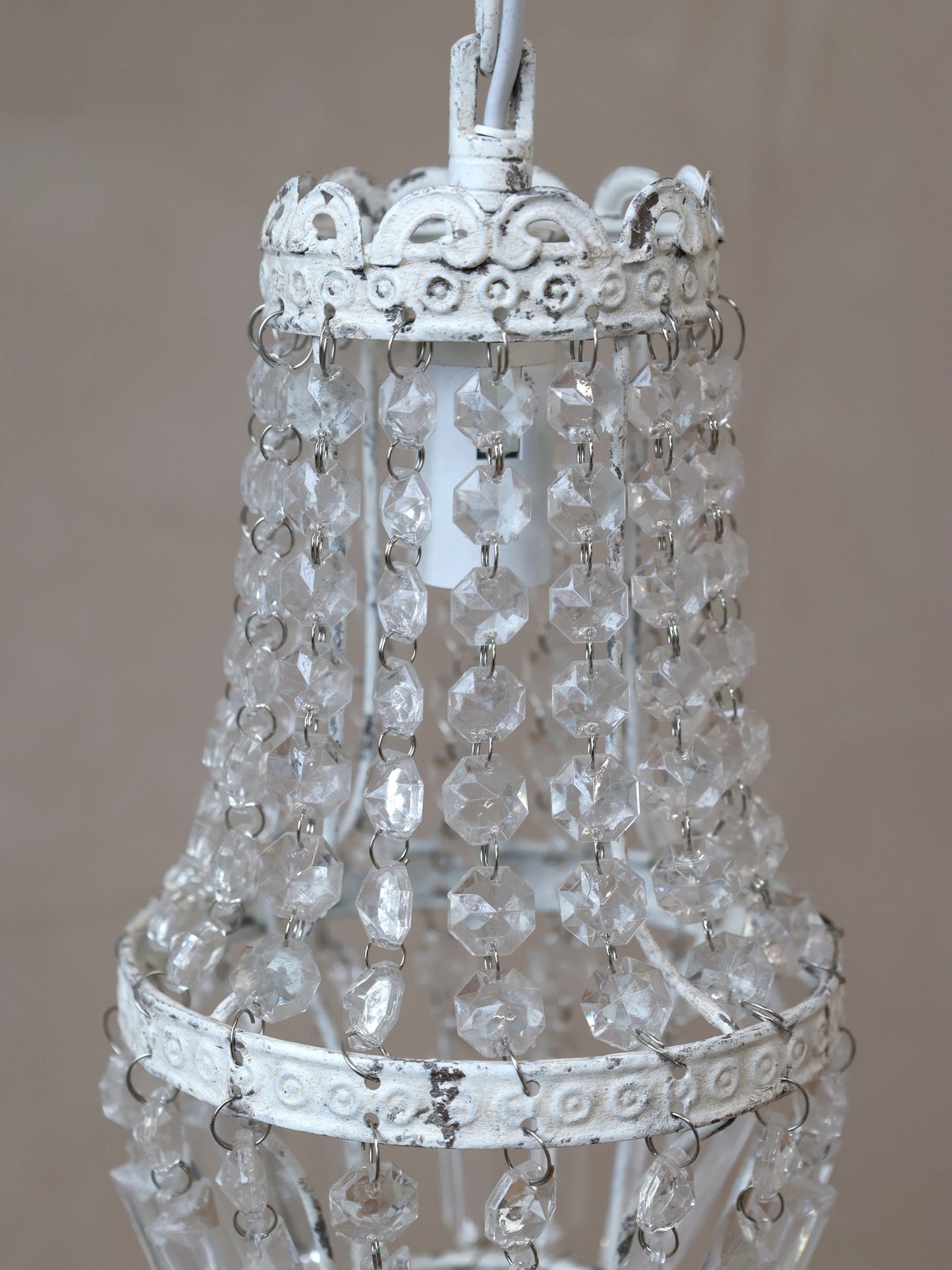 Chic Antique - Handgefertigter Kronleuchter - Antik Weiß, H26/Ø14 cm
