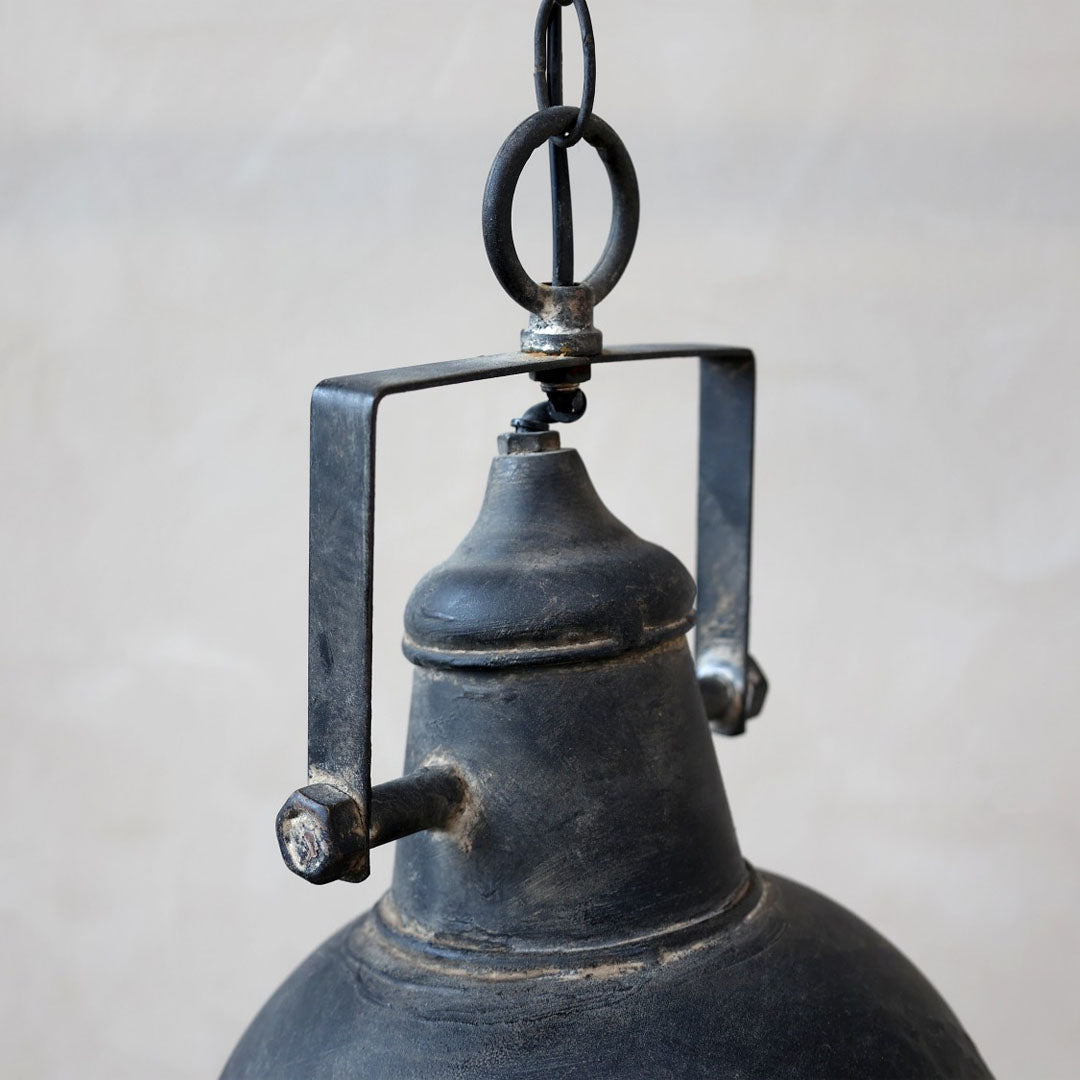 Chic Antique - Fabriklampe - Schwarz